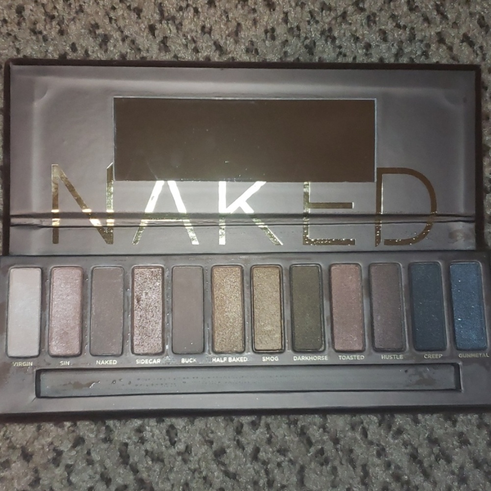 Naked palette